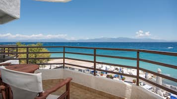 Double or Twin Room | In-room safe, cribs/infant beds, rollaway beds, free WiFi