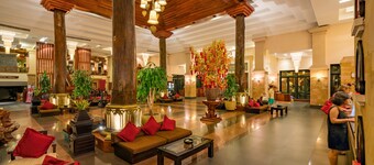 Angkor Miracle Reflection Club