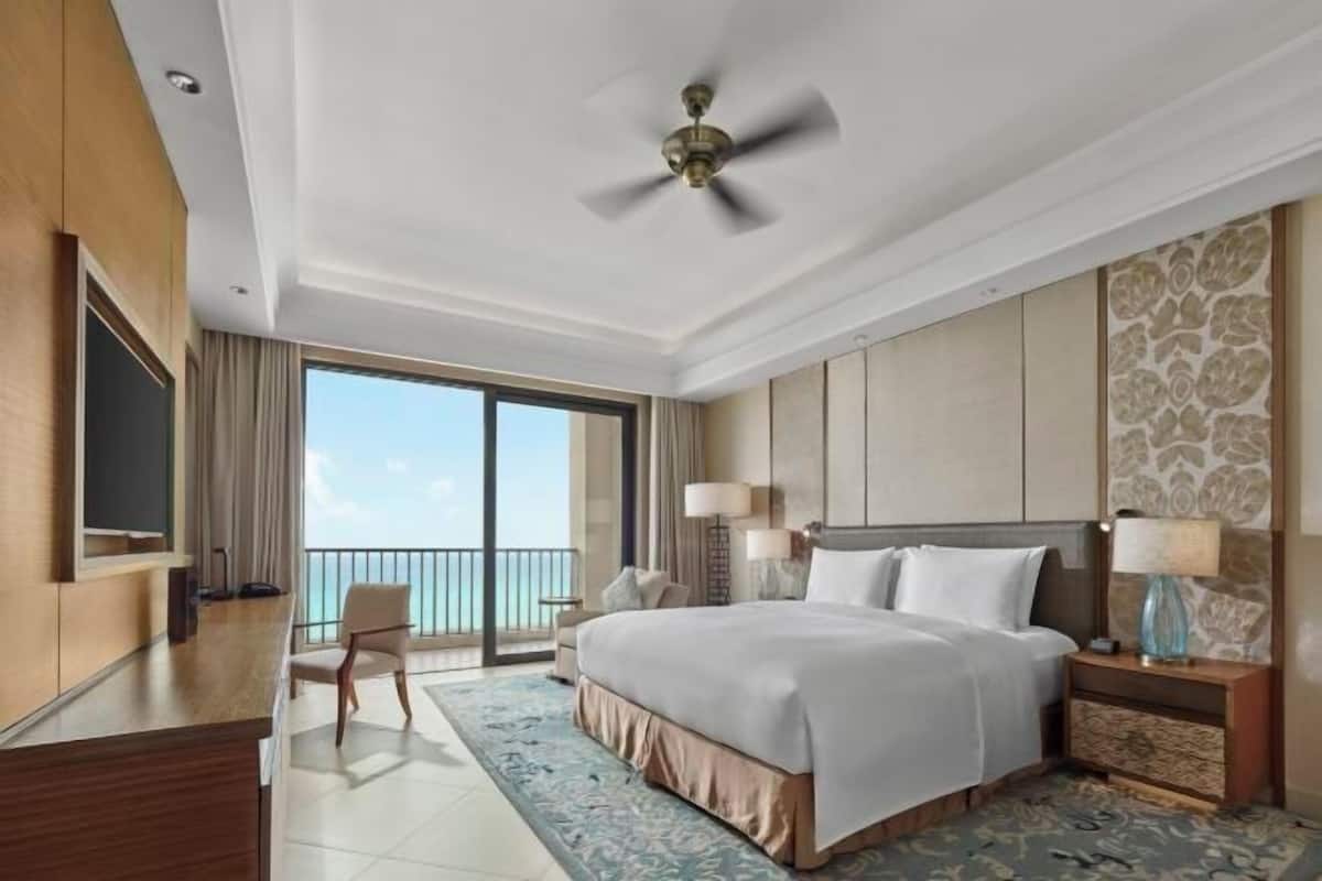 1 bedroom, minibar, in-room safe, desk
