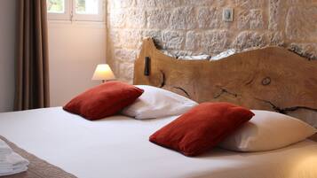 Classic-Vierbettzimmer, mit Bad (Vue rivière)