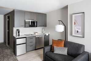 Room, Multiple Beds, Kitchenette (Den Guestroom) | In-room safe, desk, blackout drapes, iron/ironing board