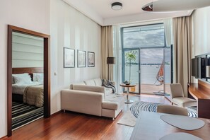 Premium bedding, minibar, in-room safe, laptop workspace