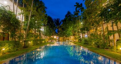 La Residence WatBo Hotel