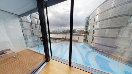 Cheval Three Quays at The Tower of London - view 2