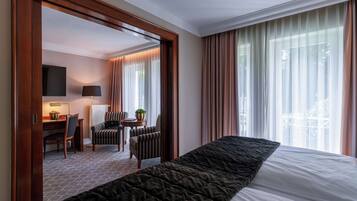 Superior-Zimmer, 1 Doppelbett (Converts to 2 Twin Beds;Shower Only) | 1 Schlafzimmer, Allergikerbettwaren, Minibar, Zimmersafe