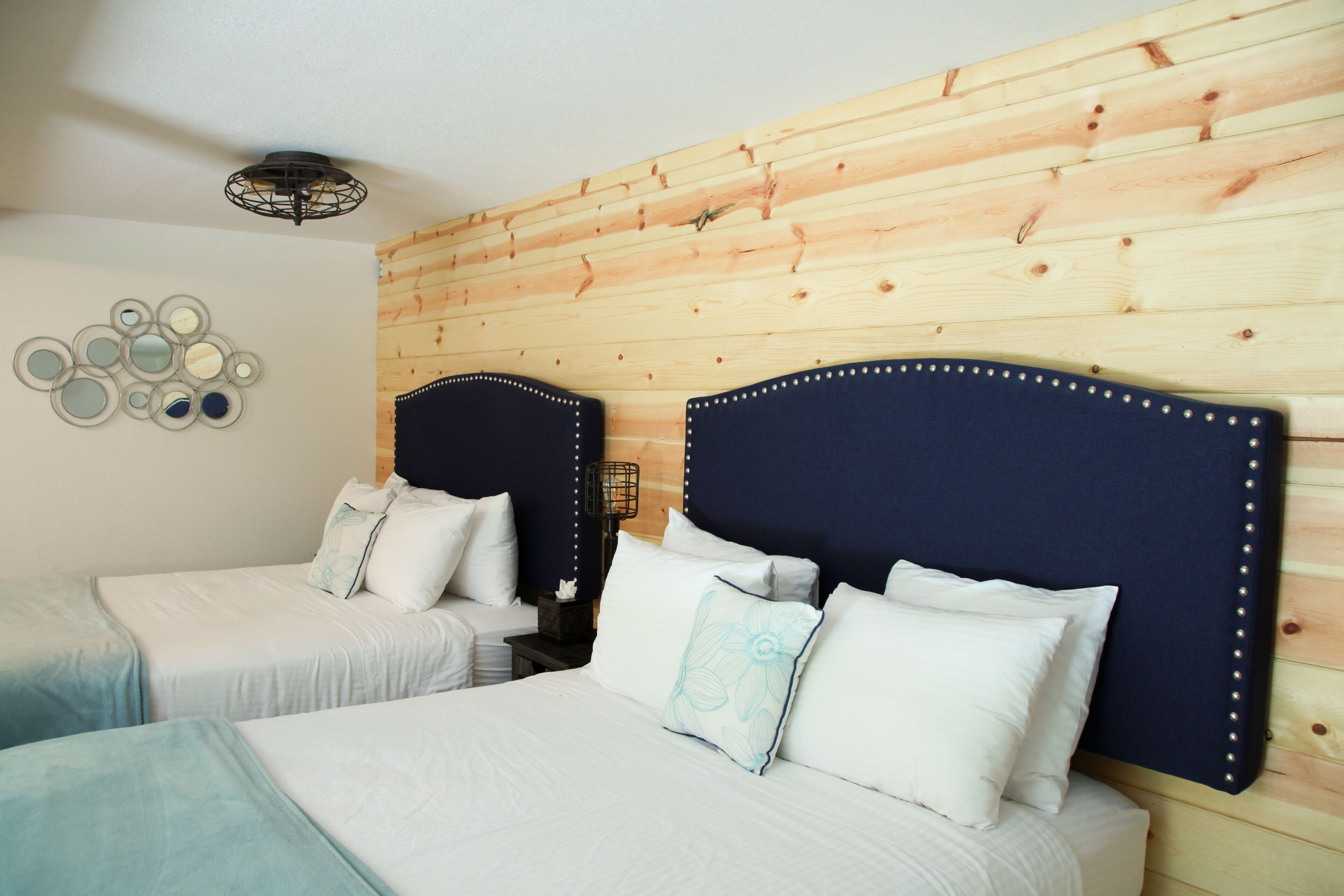 two queen riverview studio (room #11) | iron/ironing board, free wifi, bed sheets