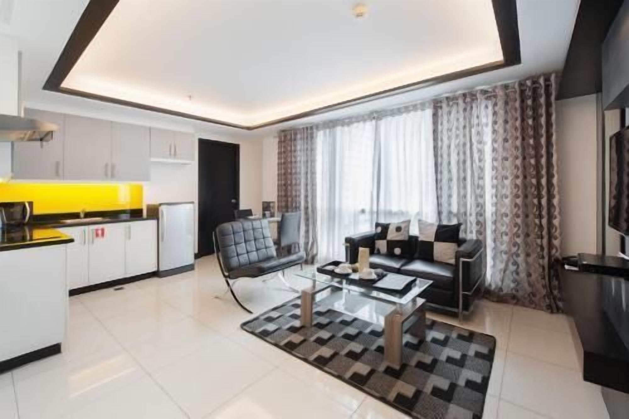 Living area | 42-inch LED TV with satellite channels, TV