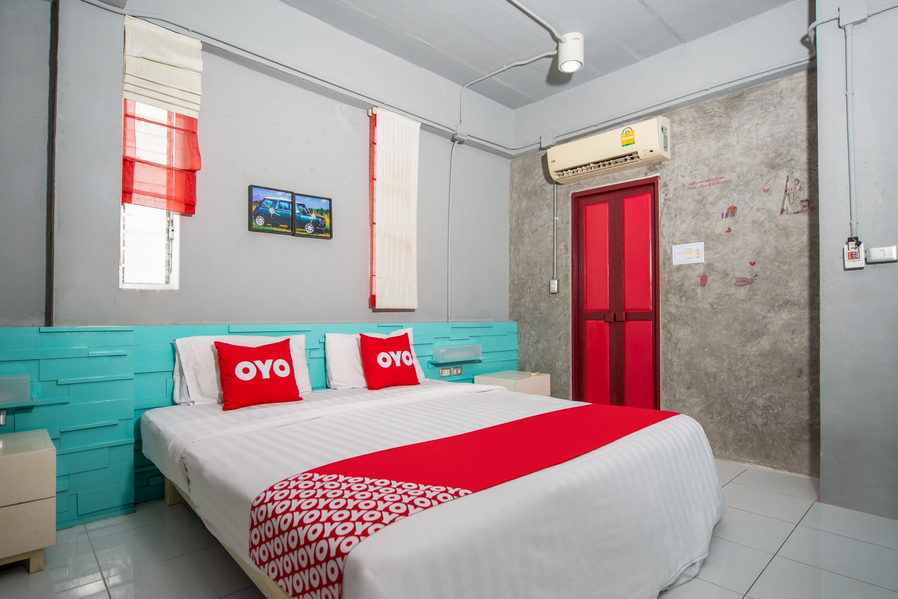 Photo - OYO 292 The Oddy Hip Hotel