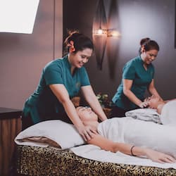 Sauna, steam room, body treatments, aromatherapy, Thai massages