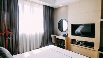 In-room safe, desk, iron/ironing board (on request), free WiFi