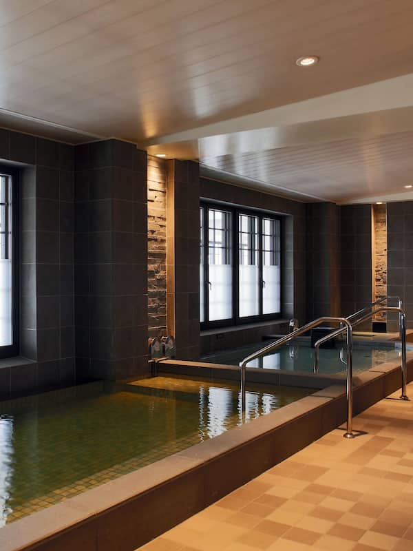 Sauna, hot springs, body treatments, facials, reflexology