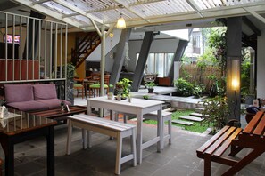 Property amenity - Rumah Asri Bed And Breakfast (Bandung)