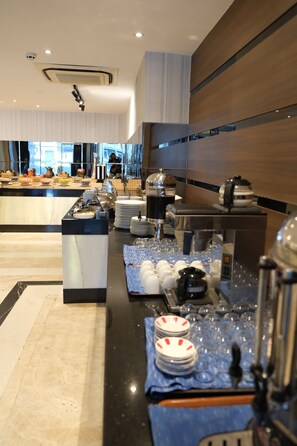 Breakfast buffet