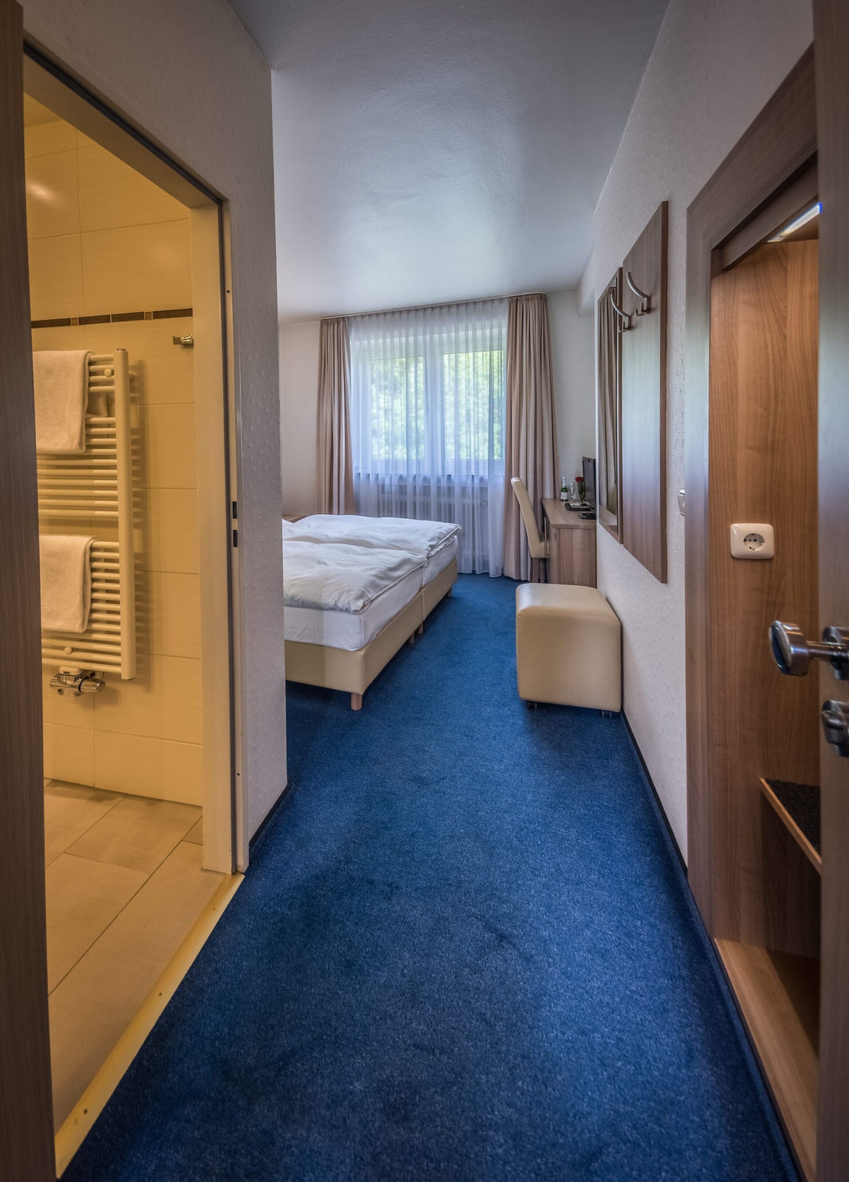 in-room safe, desk, laptop workspace, soundproofing