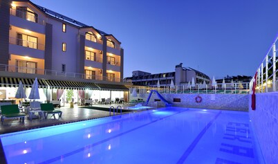 Erkal Resort Hotel