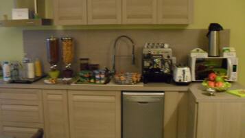 Daily buffet breakfast (EUR 10 per person)