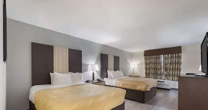 Quality Inn & Suites Huntsville Research Park Area