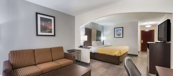 Quality Inn & Suites Huntsville Research Park Area