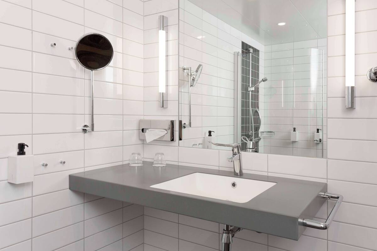 pillow-top beds, in-room safe, desk, iron/ironing board