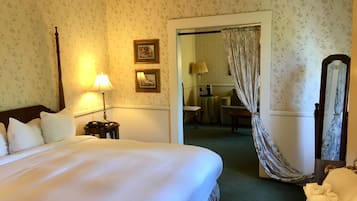 Historic Junior Suite | Bureau, fer et planche à repasser, Wi-Fi gratuit