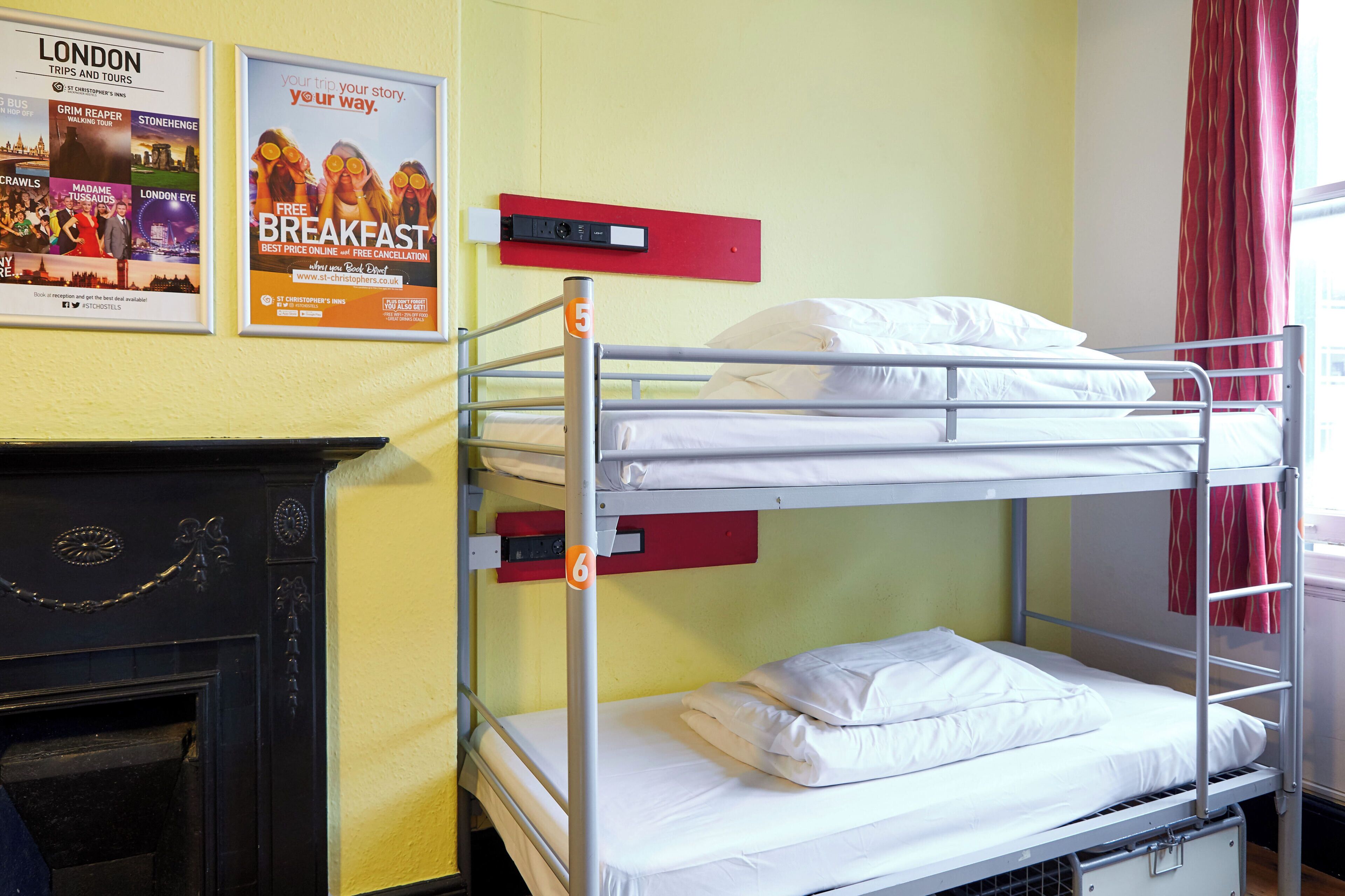 Free WiFi, bed sheets