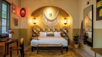 Suite Majestueuse, 1 très grand lit, terrasse | 1 chambre, literie hypoallergénique, coffres-forts dans les chambres