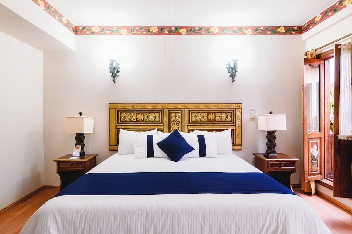 Room, 1 King Bed (Preferencial) | Free WiFi