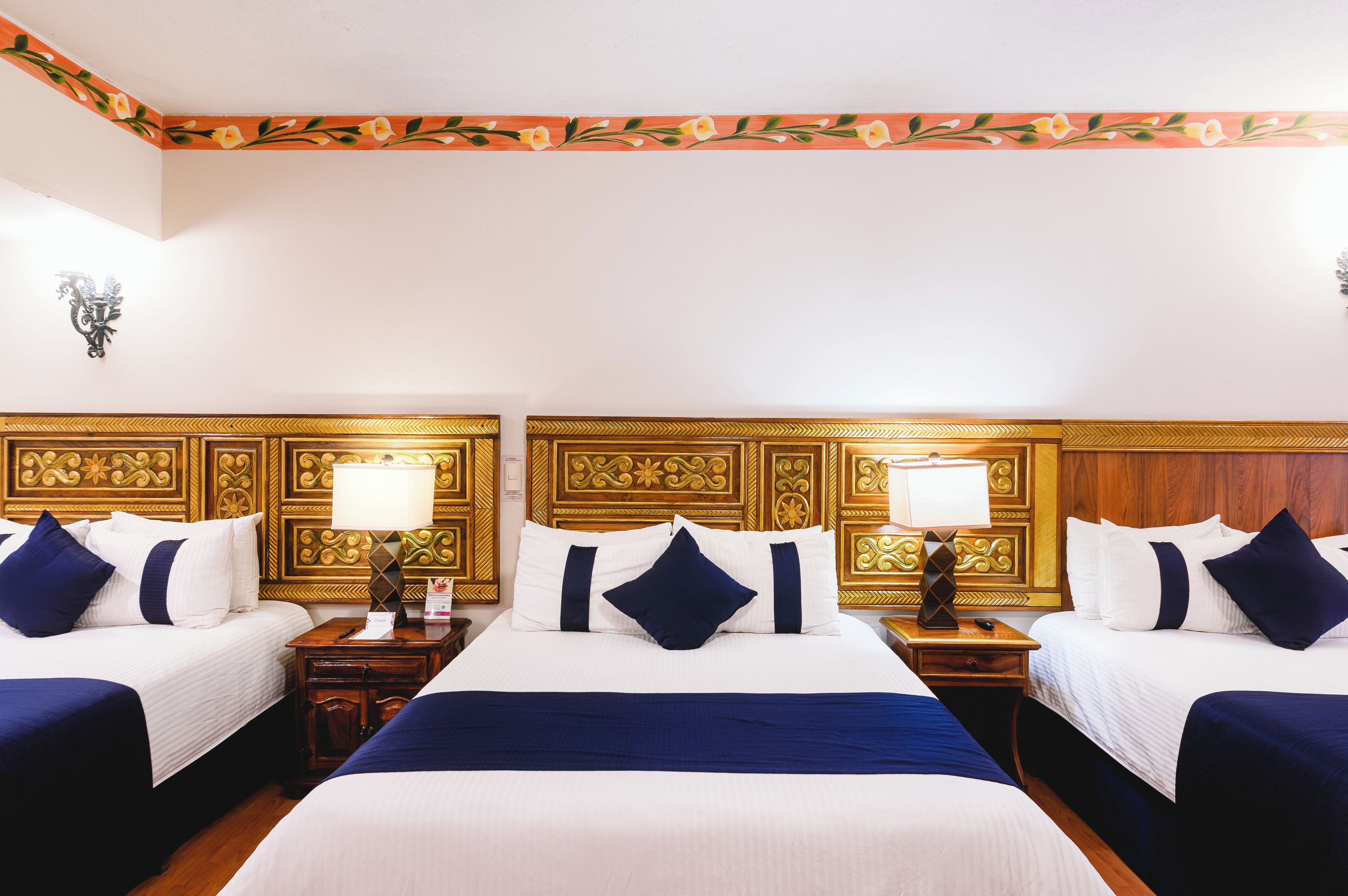 Rom – deluxe (Tres Camas) | Wi-fi (inkludert)