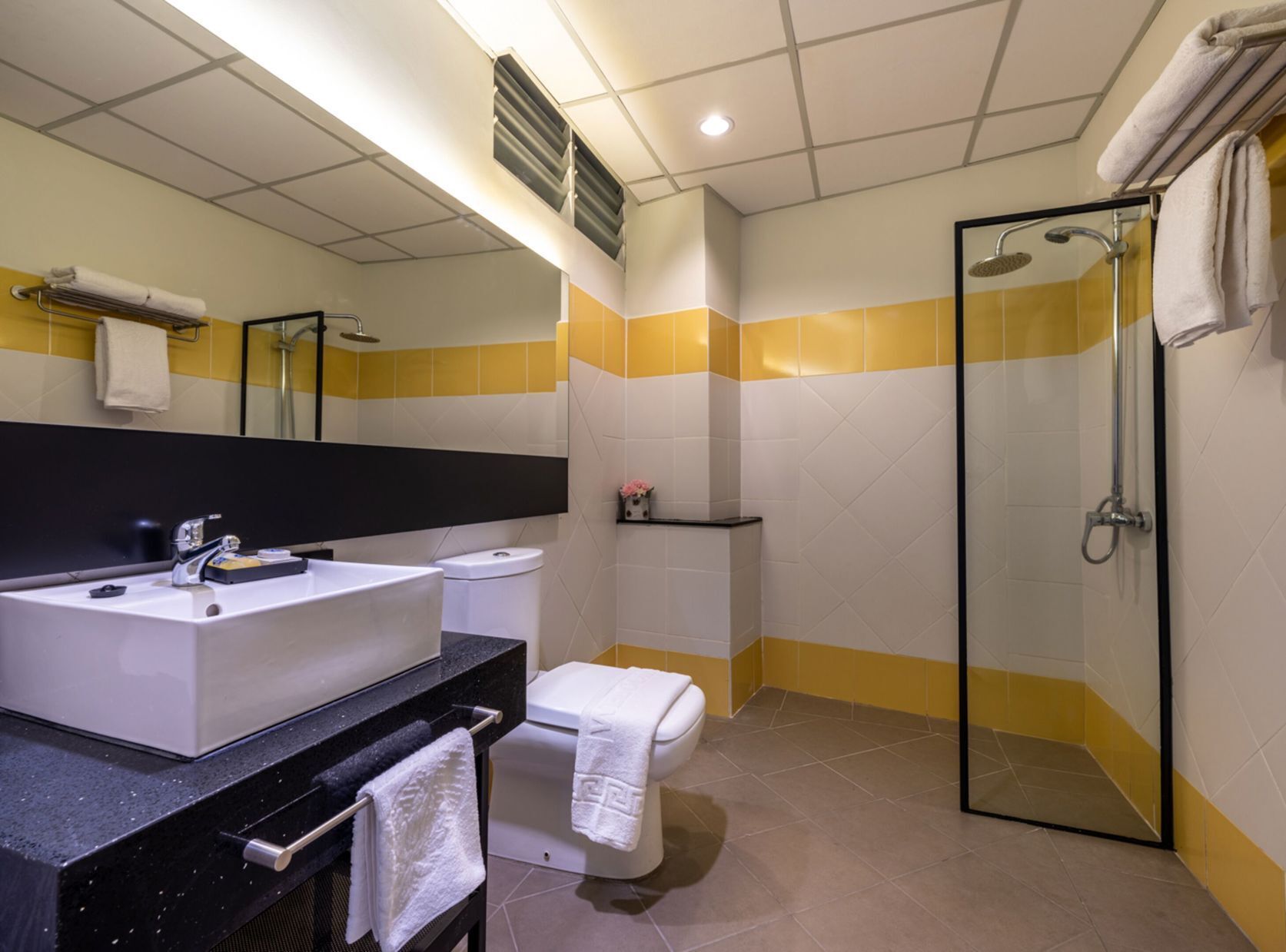 Bathroom | Shower, free toiletries, hair dryer, slippers