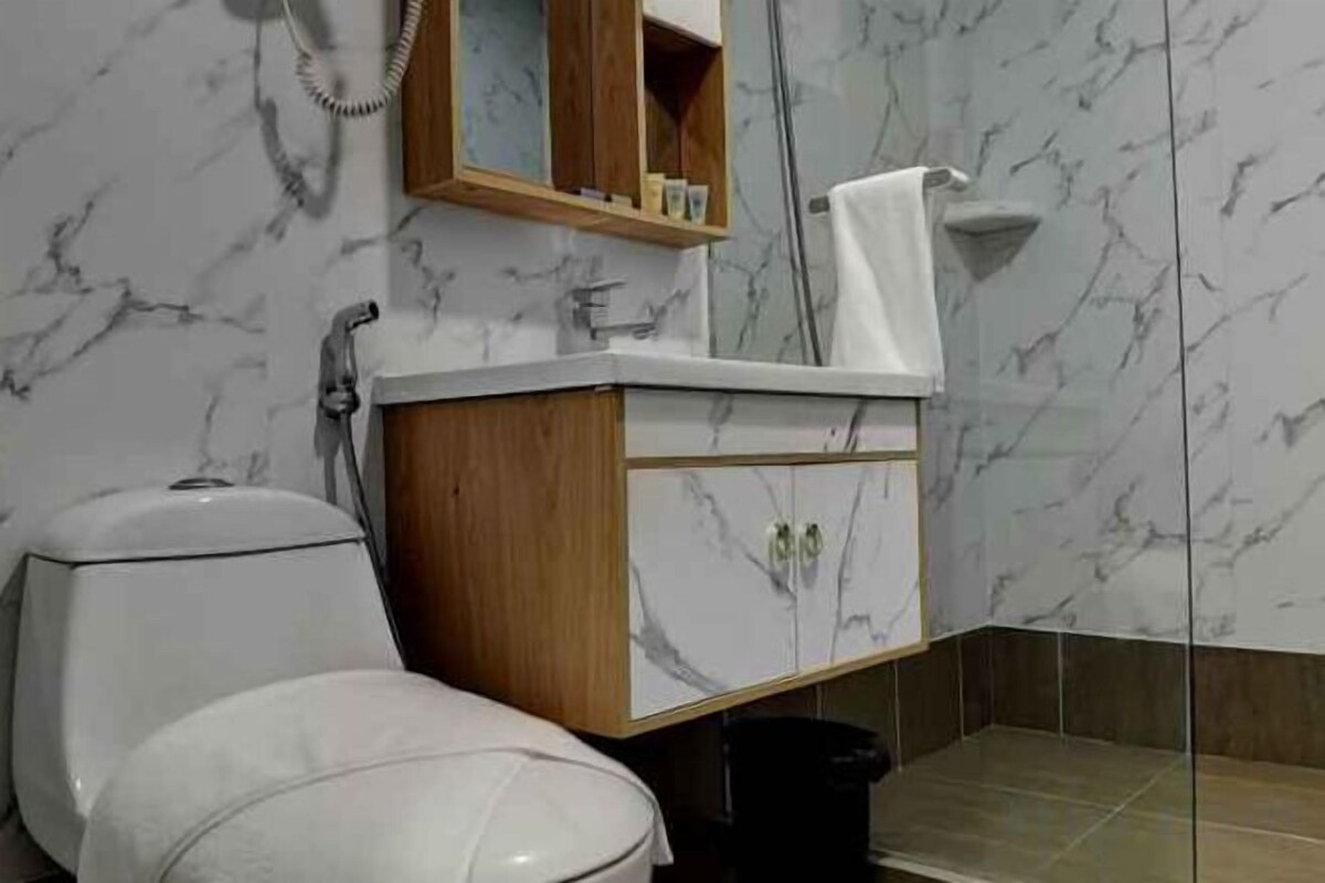 Bathroom | Shower, free toiletries, hair dryer, towels