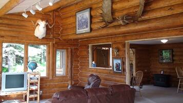 Bear Den Vacation Home | Living area | LED TV, DVD player