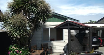Scenicland Motels