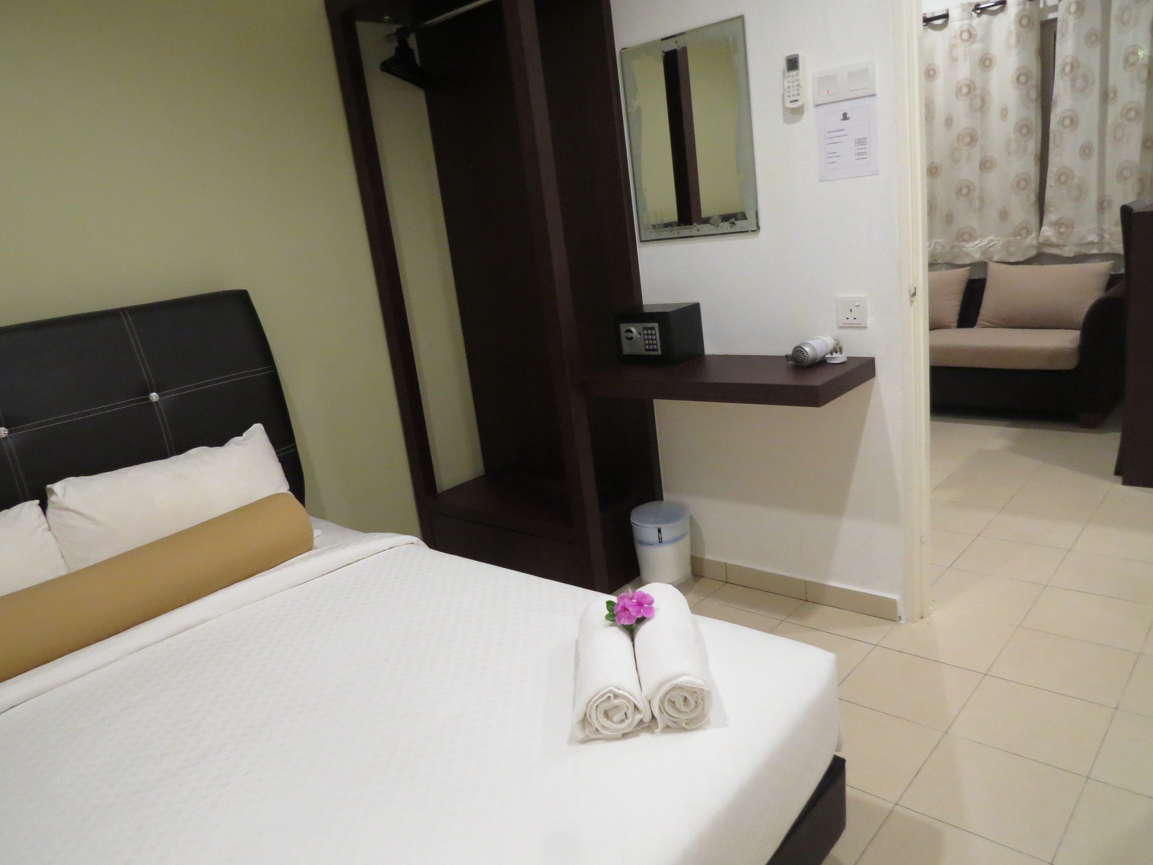 Cactus Inn Reviews, Deals & Photos 2026 - Expedia