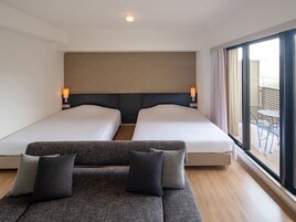 Balcony Twin Room - Non Smoking, NO group booking/ more than 2 rooms | Free WiFi, bed sheets