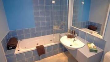 Free toiletries, hair dryer, bathrobes, towels