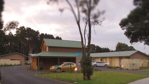 Exterior - Motel Strahan (Strahan)