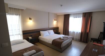 Üstün Otel Alsancak