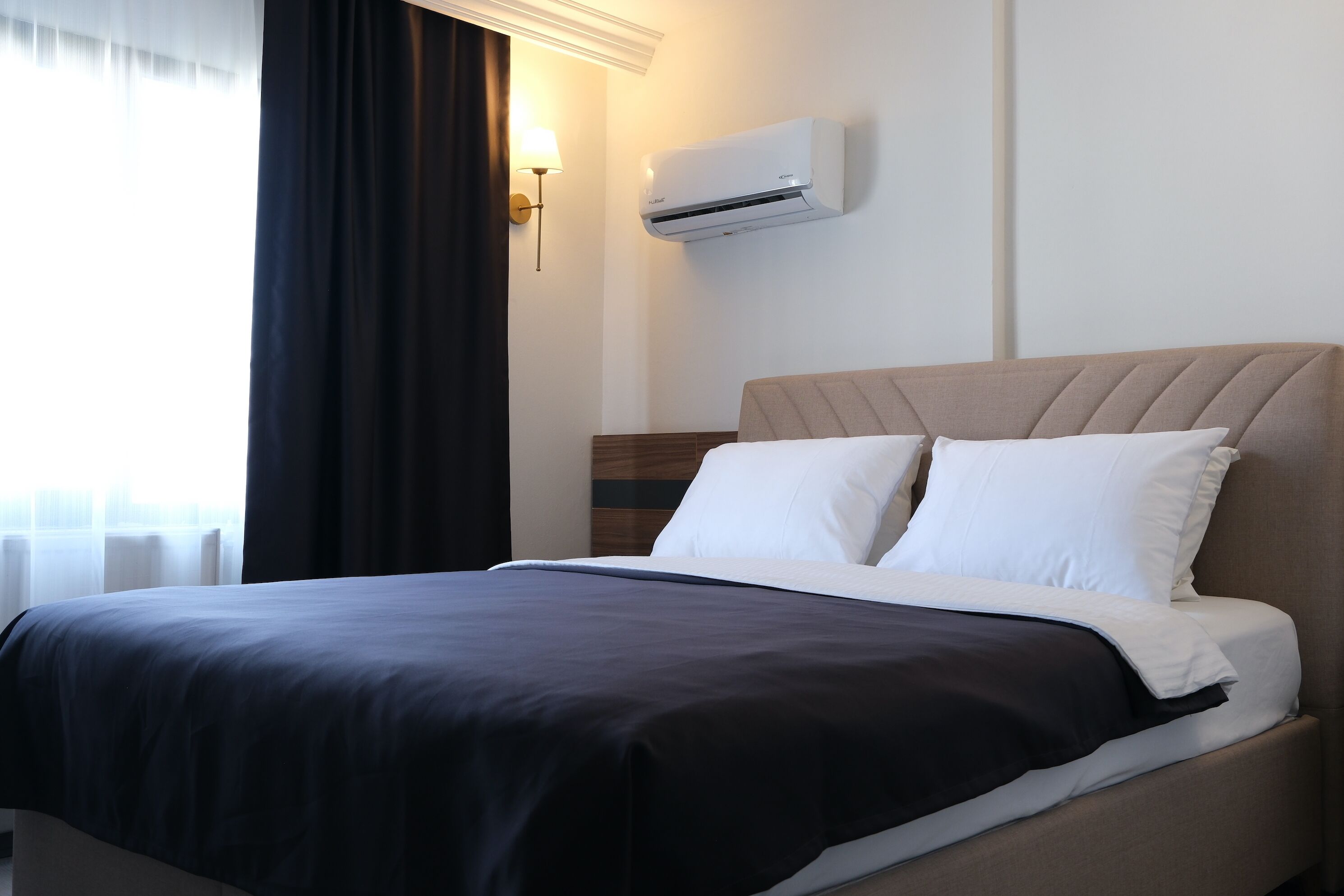 Rom – standard | Sengetøy av topp kvalitet, minibar, wi-fi (inkludert) og sengetøy