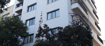 Üstün Otel Alsancak
