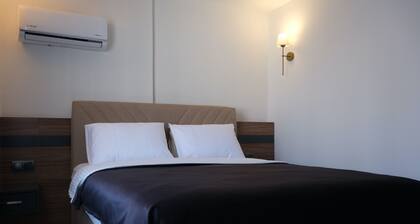 Üstün Otel Alsancak