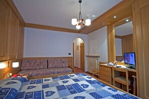 In-room safe, soundproofing, free cots/infant beds, rollaway beds
