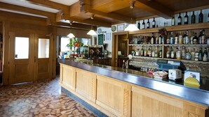 Bar (in der Unterkunft)