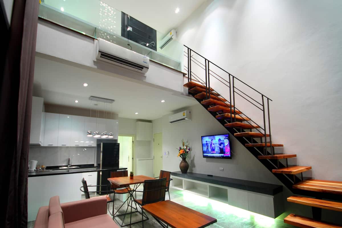 Two Bedrooms Penthouse Duplex Suite | Living room