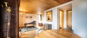 Flat-screen TV - Auberge du Relais Postal (Wincrange)