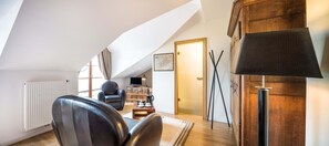 Flat-screen TV - Auberge du Relais Postal (Wincrange)