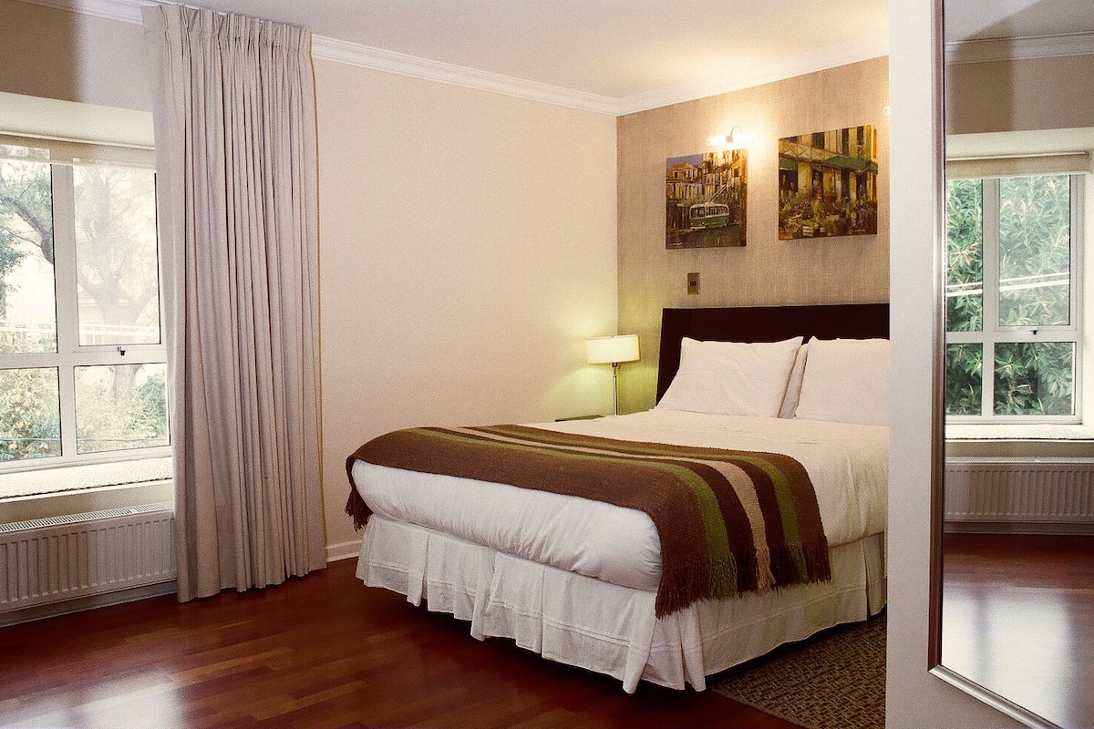 Superior Double Room | In-room safe, iron/ironing board, rollaway beds, free WiFi