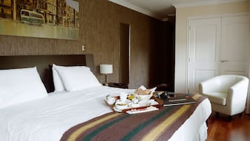 In-room safe, iron/ironing board, rollaway beds, free WiFi