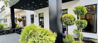 Side One Design Hotel