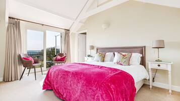 Classic dubbelrum | Allergitestade sÀngklÀder, bÀddmadrasser och minibar