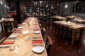 تقديم العشاء